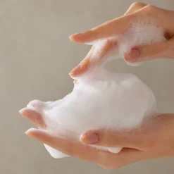AHA BHA PHA 30 Days Miracle Acne Clear Body Cleanser