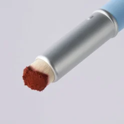 Fingerlike Lip Brush