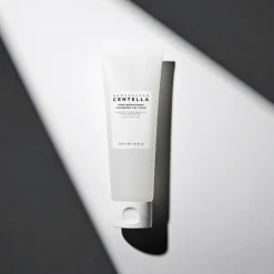 Madagascar Centella Tone Brightening Cleansing Gel Foam