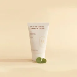 Salmon Caring Centella Special Travel Kit Bag