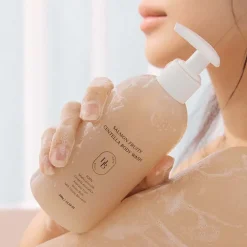Salmon Fruity Centella Body Wash